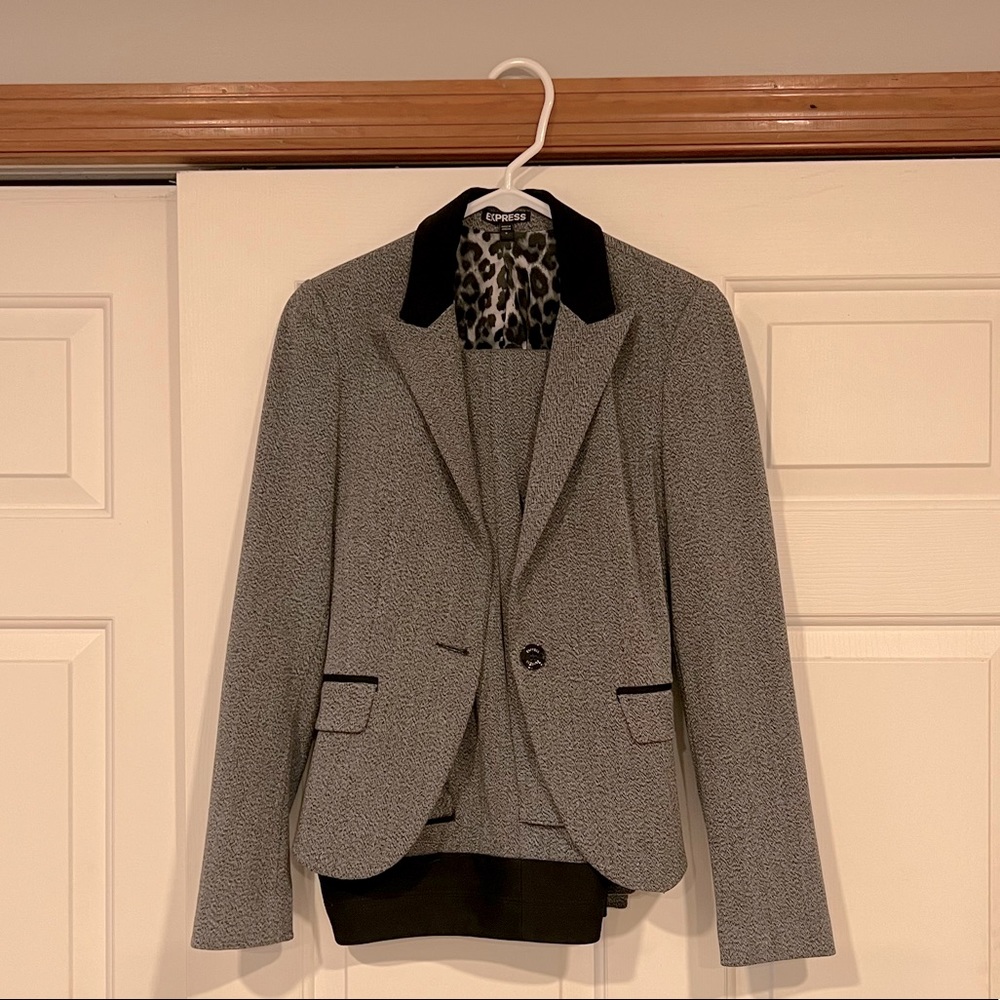 Express women’s suit